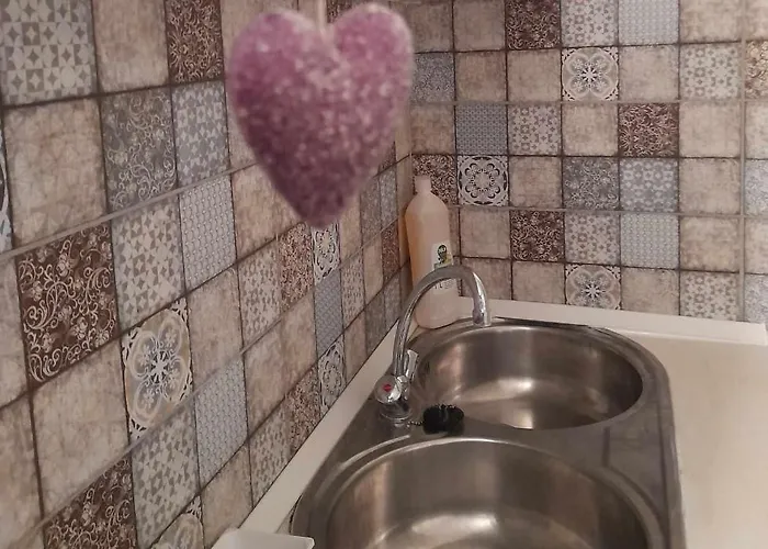Hangulatos Kis Lakas A Belvaroshoz Koezel Apartament Seghedin