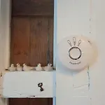 Hangulatos Kis Lakas A Belvaroshoz Koezel Apartament