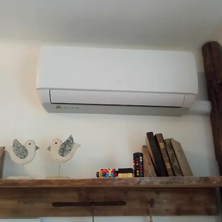Hangulatos Kis Lakas A Belvaroshoz Koezel Szegedin