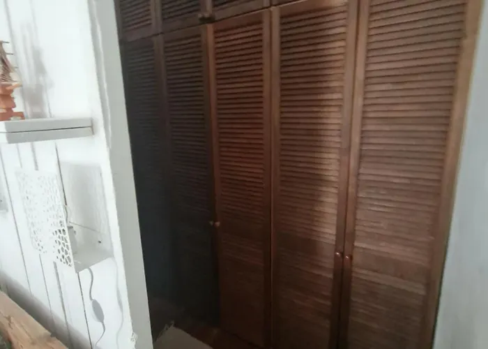 Hangulatos Kis Lakas A Belvaroshoz Koezel *